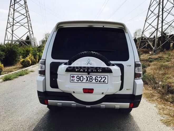 Mitsubishi Pajero 2007, 104,000 km - 3.0 l - Bakı