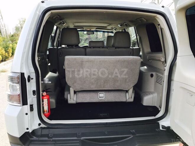 Mitsubishi Pajero 2007, 104,000 km - 3.0 l - Bakı