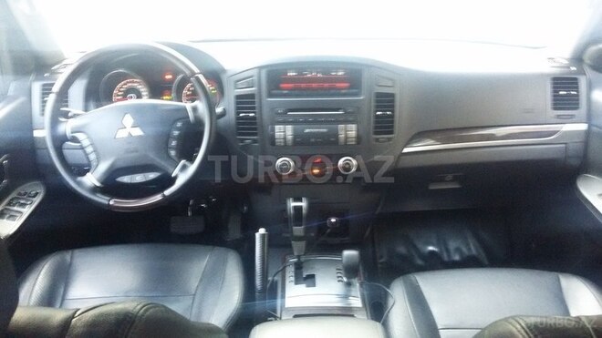 Mitsubishi Pajero 2012, 135,000 km - 3.5 л - Bakı