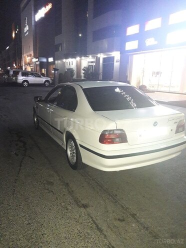 BMW 520 1996, 356,000 km - 0.2 l - Bakı