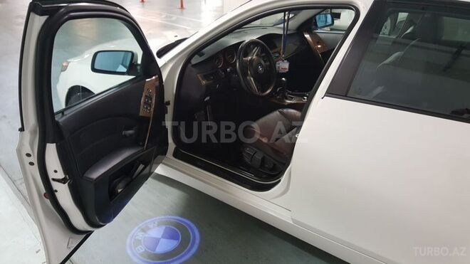 BMW 523 2005, 278,000 km - 0.2 l - Bakı
