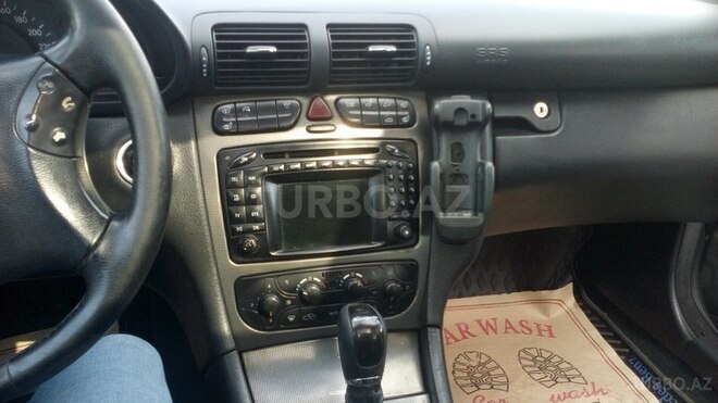 Mercedes C 240 2000, 273,000 km - 2.6 l - Bakı