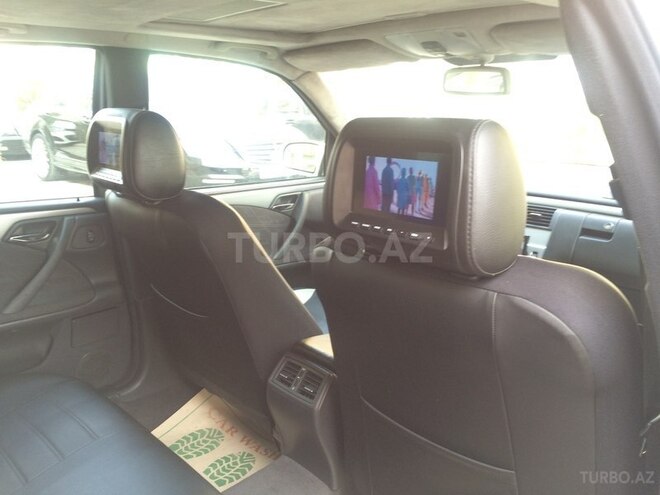 Mercedes E 220 2001, 258,890 km - 2.2 л - Bakı