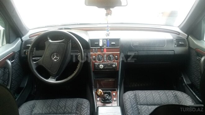 Mercedes C 220 1996, 358,000 km - 2.2 л - Sumqayıt
