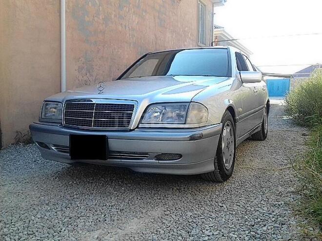 Mercedes C 200 1998, 260,000 km - 2.0 л - Bakı