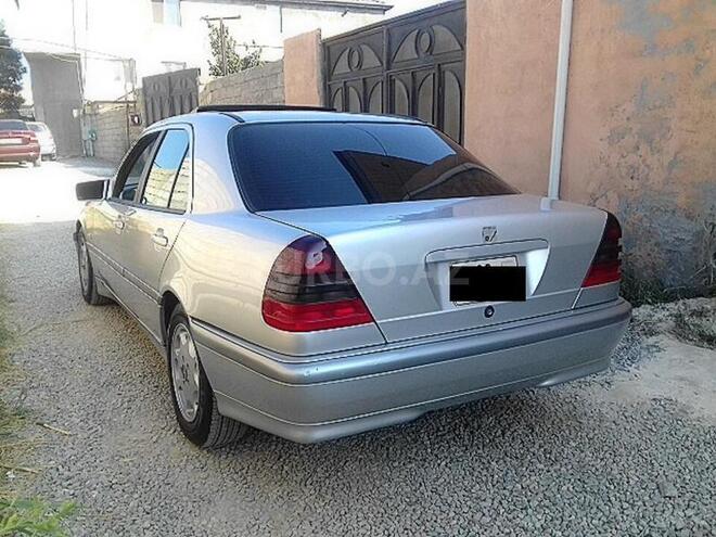 Mercedes C 200 1998, 260,000 km - 2.0 л - Bakı