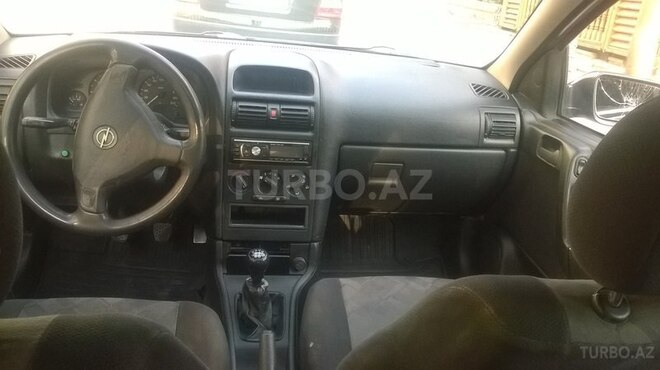 Opel Astra 1999, 235,000 km - 1.6 л - Bakı
