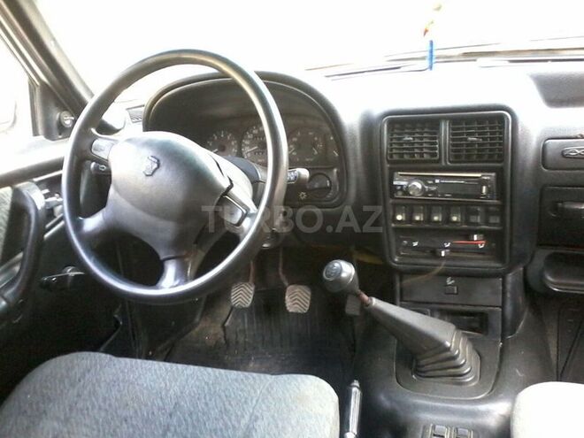 GAZ 3110 2003, 147,000 km - 2.4 l - Xırdalan