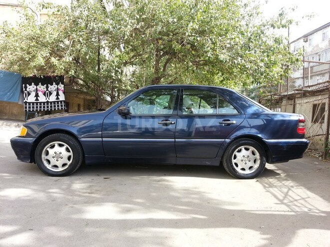 Mercedes C 230 1998, 230,000 km - 2.3 l - Bakı