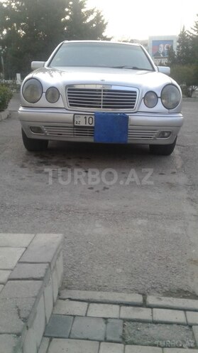 Mercedes E 290 1996, 35,580 km - 2.9 l - Sumqayıt