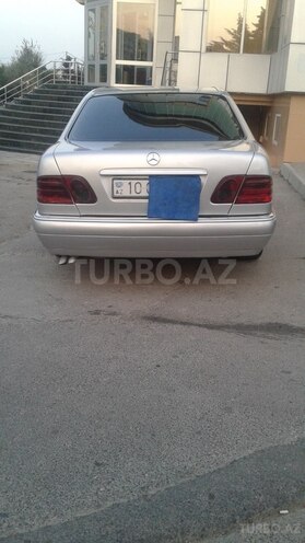 Mercedes E 290 1996, 35,580 km - 2.9 l - Sumqayıt