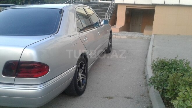 Mercedes E 290 1996, 35,580 km - 2.9 l - Sumqayıt