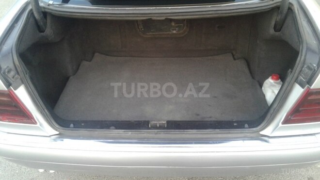 Mercedes E 290 1996, 35,580 km - 2.9 l - Sumqayıt
