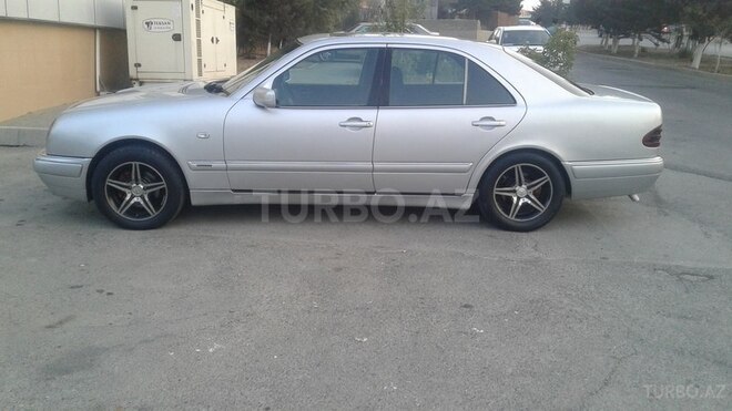 Mercedes E 290 1996, 35,580 km - 2.9 l - Sumqayıt