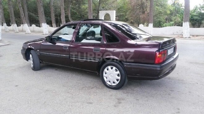 Opel Vectra 1994, 278,000 km - 2.0 l - Sumqayıt