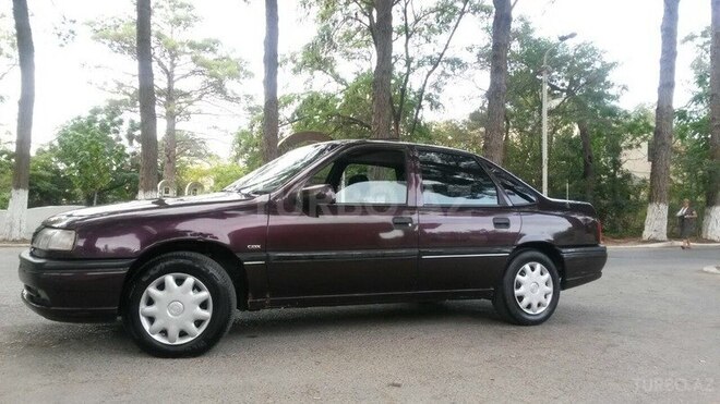 Opel Vectra 1994, 278,000 km - 2.0 l - Sumqayıt