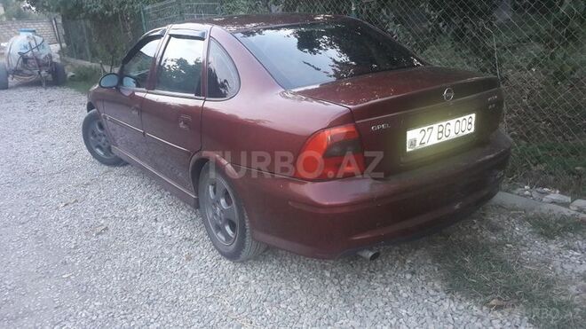 Opel Vectra 1999, 230,000 km - 1.6 l - Xaçmaz