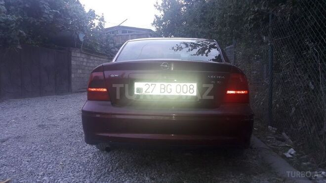 Opel Vectra 1999, 230,000 km - 1.6 l - Xaçmaz
