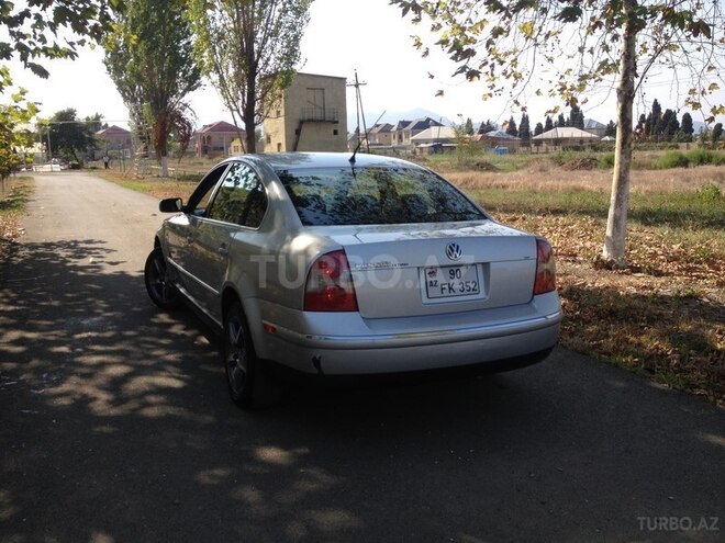 Volkswagen Passat 2002, 270,000 km - 1.8 l - Lənkəran