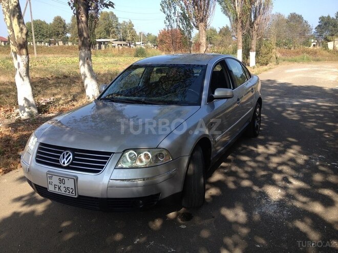 Volkswagen Passat 2002, 270,000 km - 1.8 l - Lənkəran