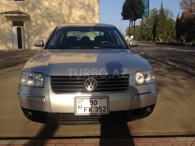 Volkswagen Passat 2002, 270,000 km - 1.8 l - Lənkəran