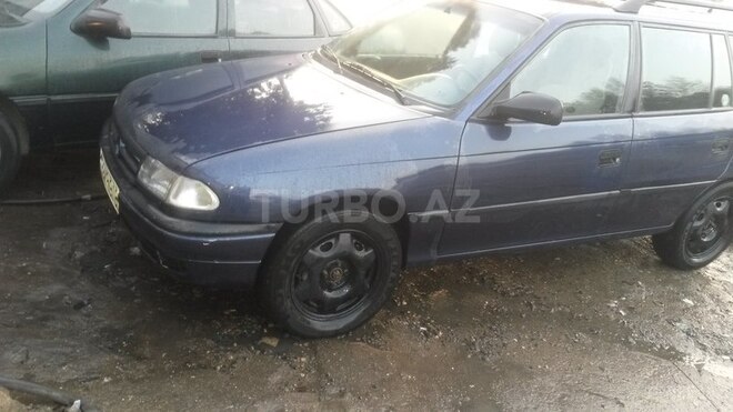 Opel Astra 1994, 254,545 km - 1.4 l - Bakı