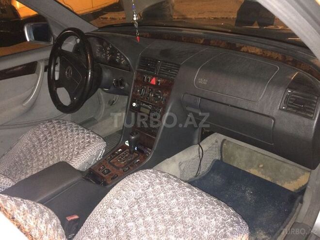 Mercedes C 220 1999, 340,000 km - 2.2 l - Sumqayıt