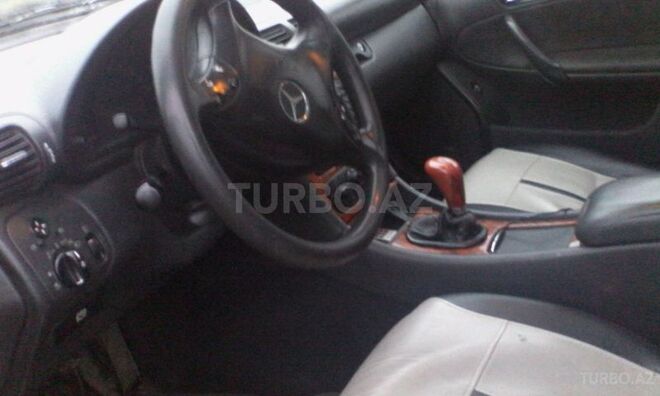 Mercedes C 220 2000, 370,000 km - 2.2 л - Lənkəran