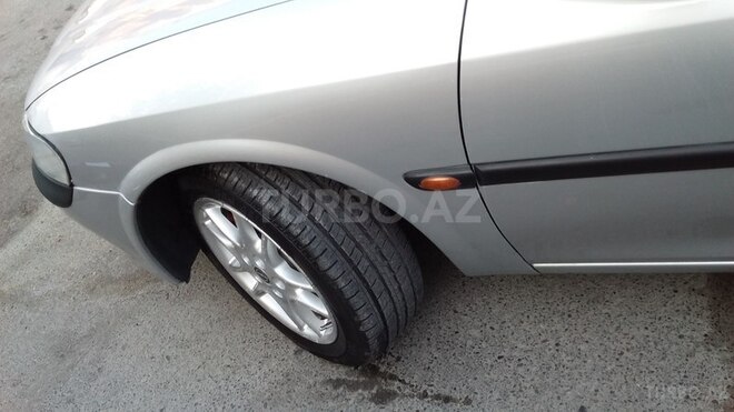 Opel Vectra 1997, 220,000 km - 2.0 l - Bakı