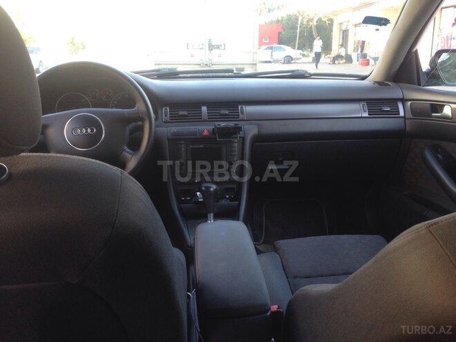 Audi A6 2002, 225,000 km - 2.5 л - Bakı
