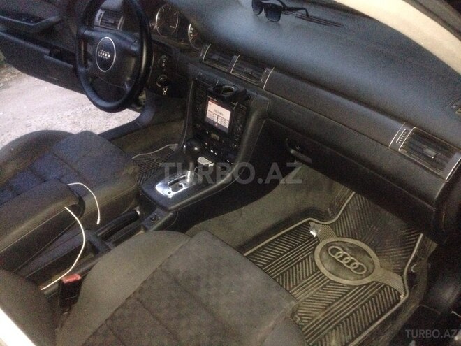 Audi A6 2002, 225,000 km - 2.5 л - Bakı