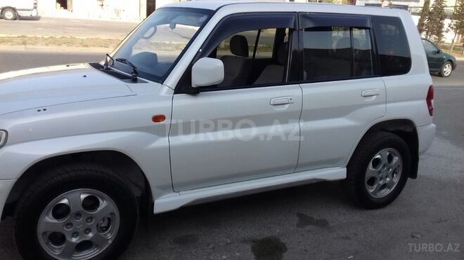Mitsubishi Pajero io 2000, 205,000 km - 2.0 l - Sumqayıt