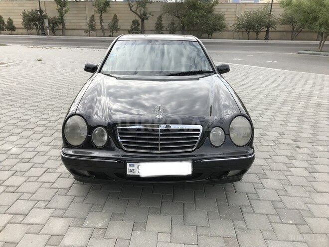 Mercedes E 240 2001, 178,500 km - 2.4 л - Bakı