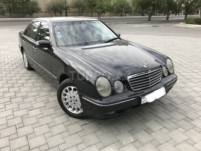 Mercedes E 240 2001, 178,500 km - 2.4 л - Bakı