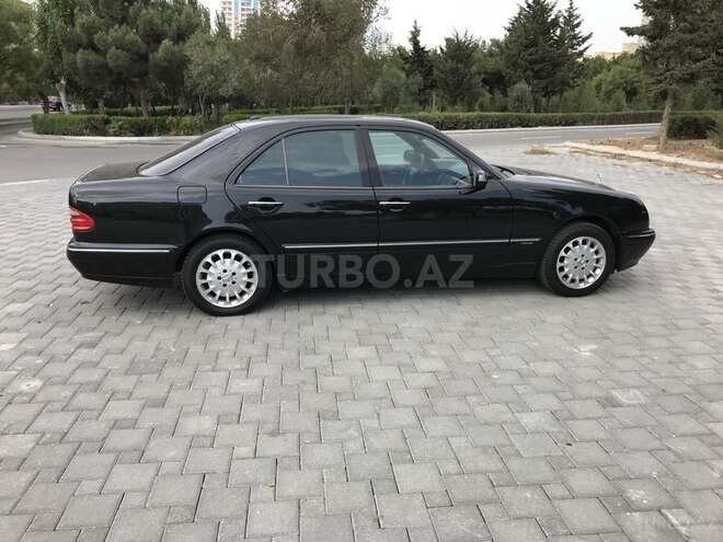 Mercedes E 240 2001, 178,500 km - 2.4 л - Bakı