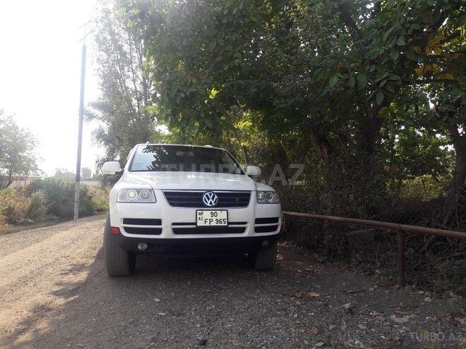 Volkswagen Passat 2005, 14,280 km - 3.2 l - Qazax