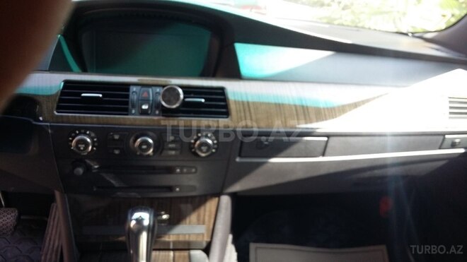 BMW 525 2005, 203,000 km - 2.5 l - Bakı