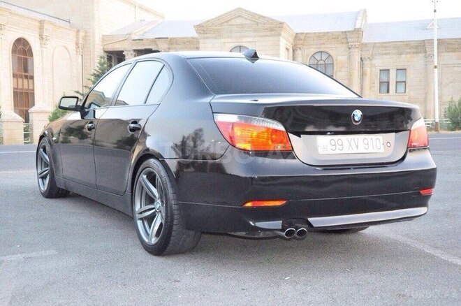 BMW 530 2006, 240,000 km - 3.0 л - Bakı