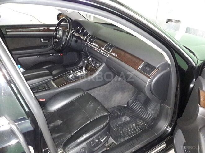 Audi A8 2004, 241,000 km - 4.2 l - Mingəçevir