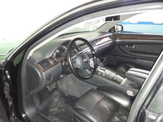 Audi A8 2004, 241,000 km - 4.2 l - Mingəçevir