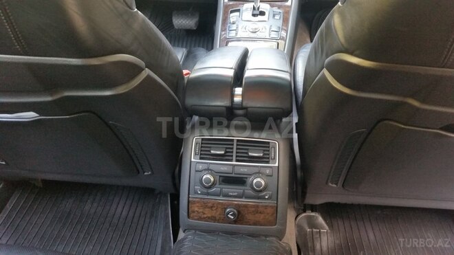 Audi A8 2004, 241,000 km - 4.2 l - Mingəçevir