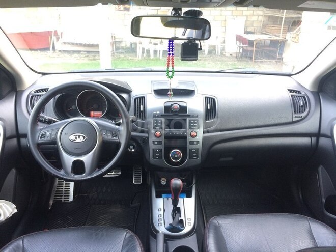 Kia Cerato 2009, 163,000 km - 2.0 l - Bakı