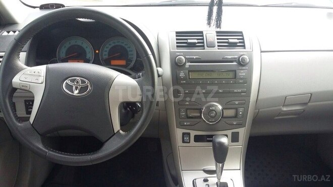 Toyota Corolla 2011, 75,000 km - 1.8 l - Bakı