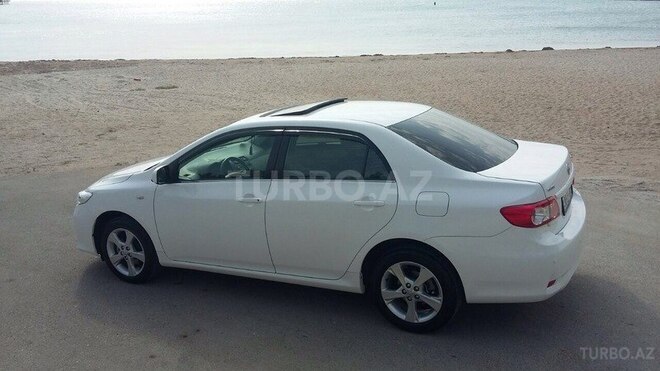 Toyota Corolla 2011, 75,000 km - 1.8 l - Bakı