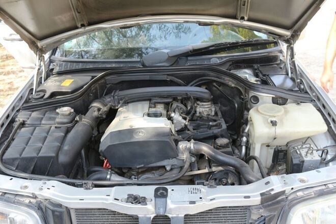 Mercedes C 180 1999, 271,789 km - 1.8 l - Yevlax