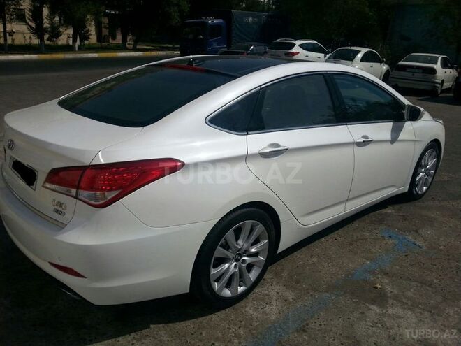 Hyundai i40 2012, 131,500 km - 2.0 l - Sumqayıt
