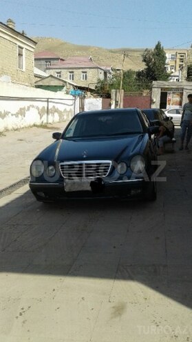 Mercedes E 270 2000, 326,550 km - 2.7 л - Bakı