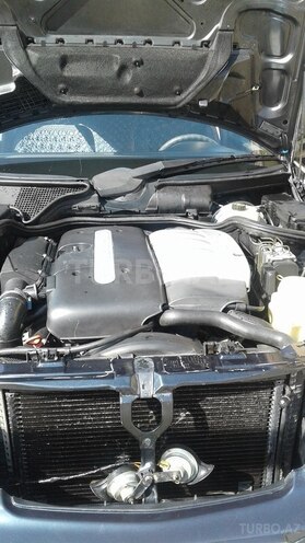 Mercedes E 270 2000, 326,550 km - 2.7 л - Bakı