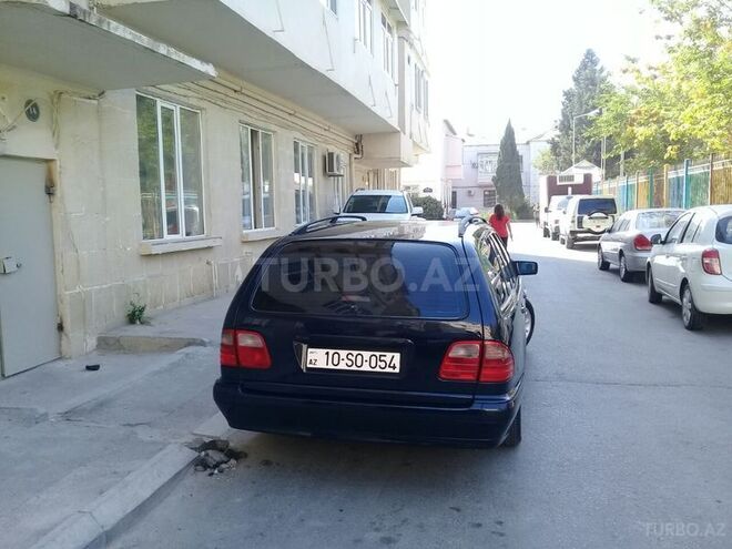 Mercedes E 200 1997, 315,000 km - 2.0 л - Bakı