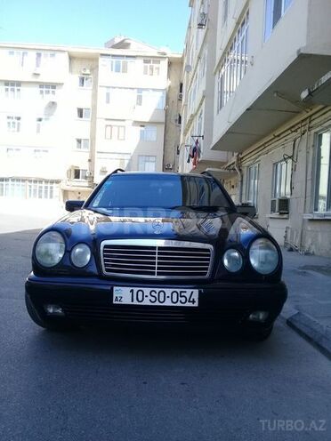 Mercedes E 200 1997, 315,000 km - 2.0 л - Bakı